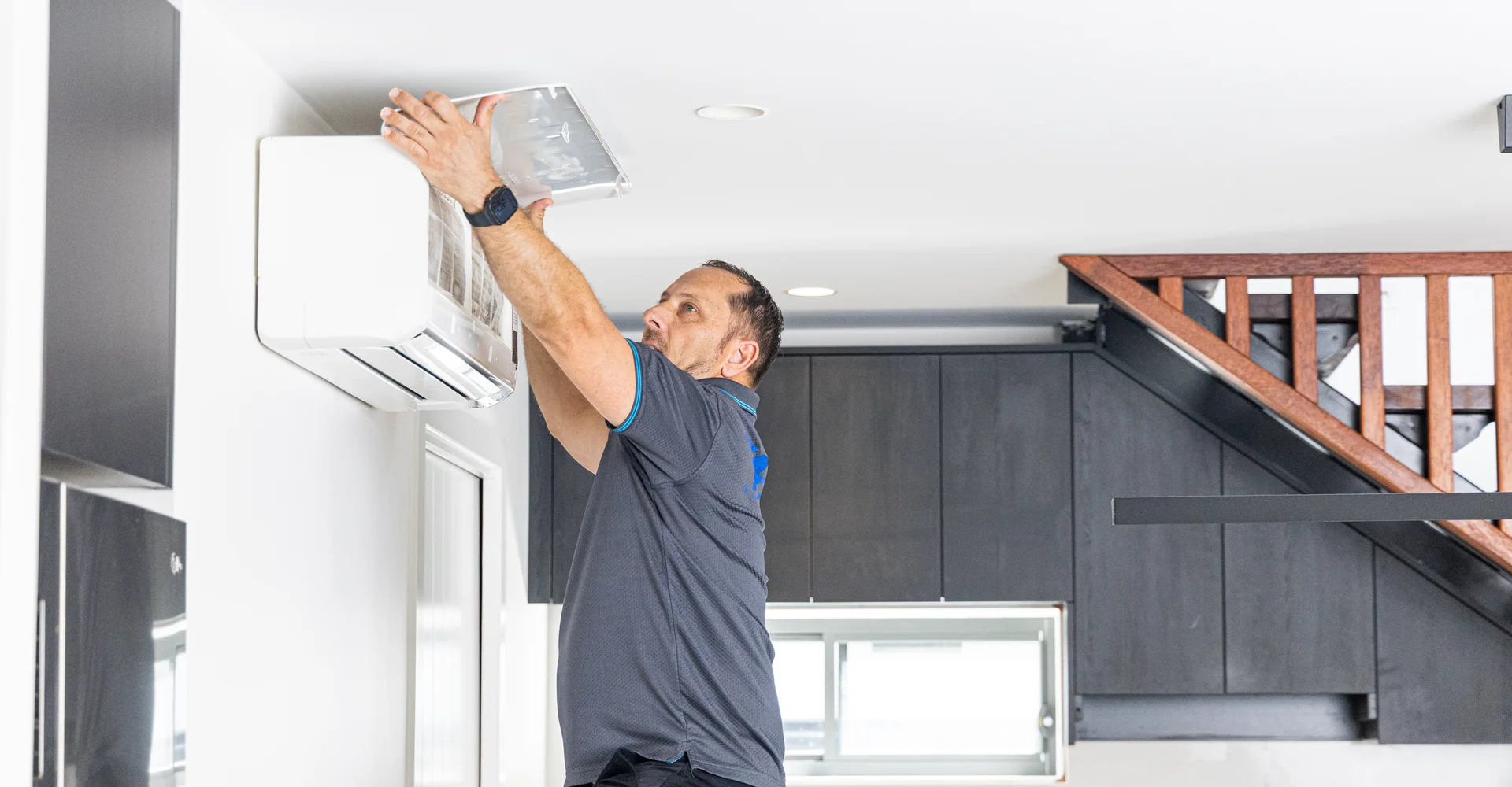 Air Conditioning Hope Island, licensed air conditioning technicians serving Hope Island